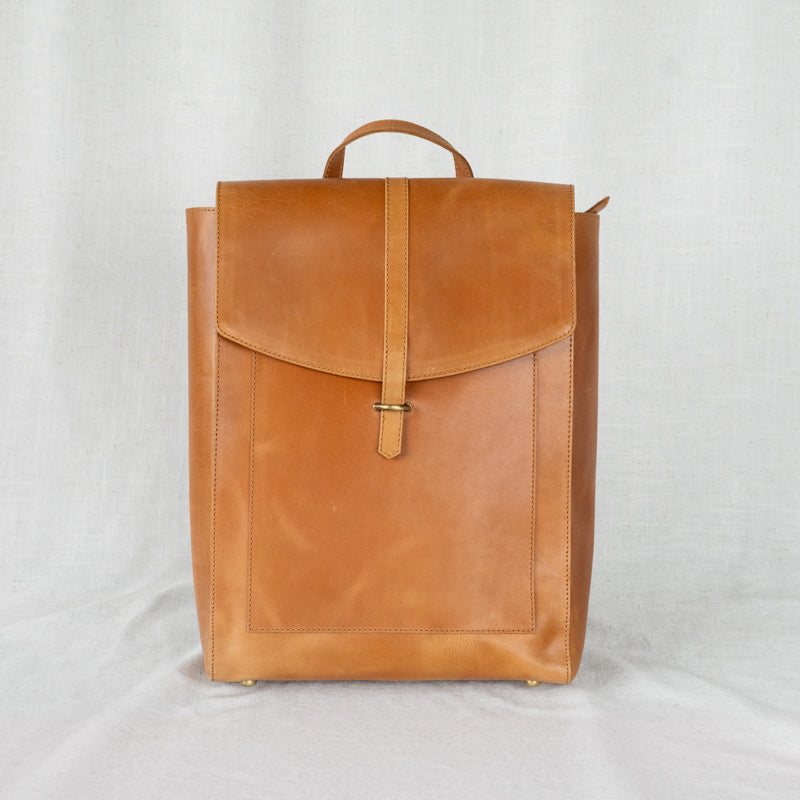 Atlas leather backpack from Elevate product shot